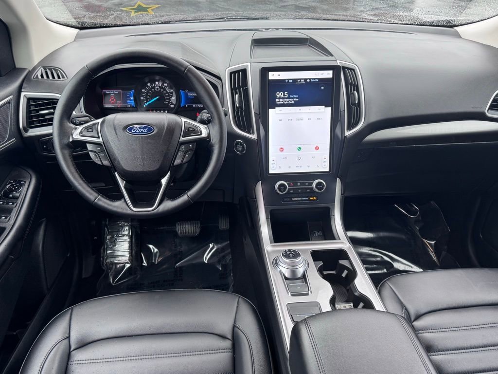 Used 2023 Ford Edge SEL w/ Convenience Package image 5
