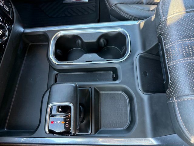 Used 2024 Chevrolet Silverado 1500 High Country w/ Technology Package image 19