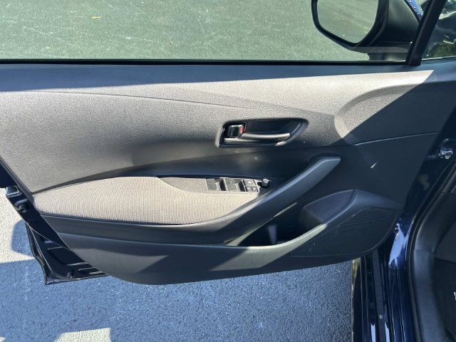 Used 2025 Toyota Corolla LE FWD image 18