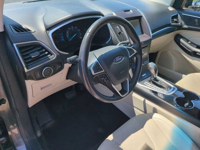Used 2015 Ford Edge Titanium w/ Equipment Group 301A FWD image 7