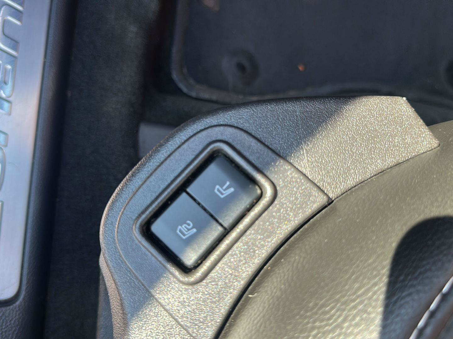 Used 2016 Ford Taurus SHO AWD/4WD image 16