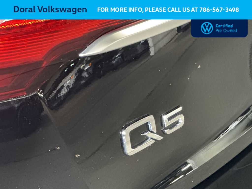 Used 2023 Audi Q5 2.0T Premium w/ Convenience Package image 10