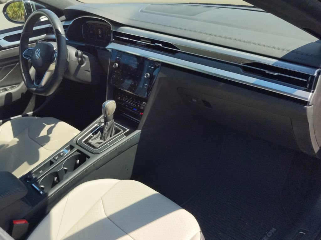 Used 2022 Volkswagen Arteon SE image 12
