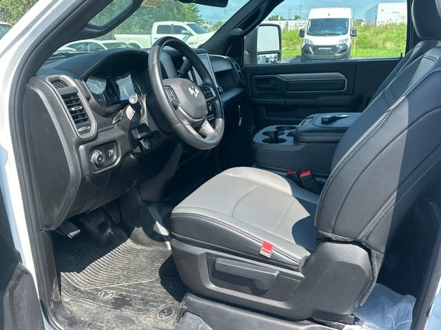 New 2026 RAM 5500 Tradesman w/ Chrome Appearance Group AWD/4WD image 13