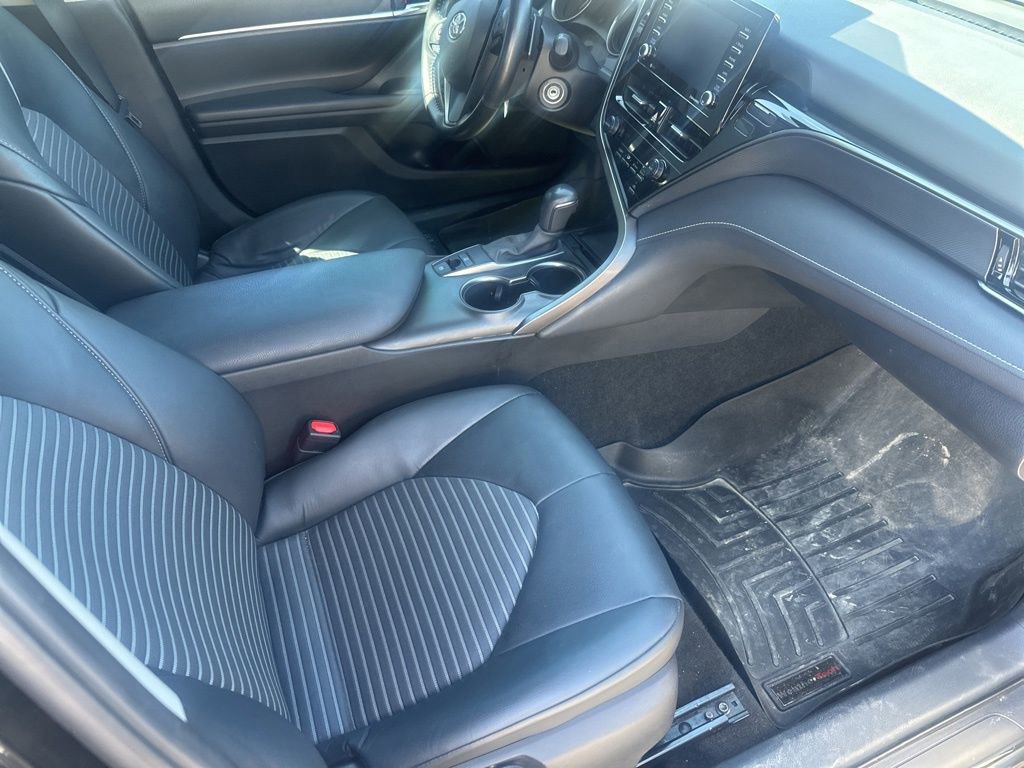 Used 2021 Toyota Camry SE AWD/4WD image 23