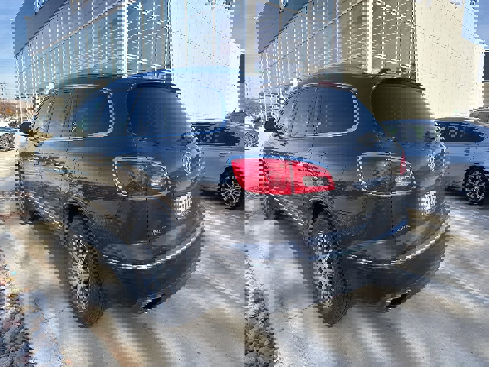 Used 2017 Buick Enclave Leather image 4