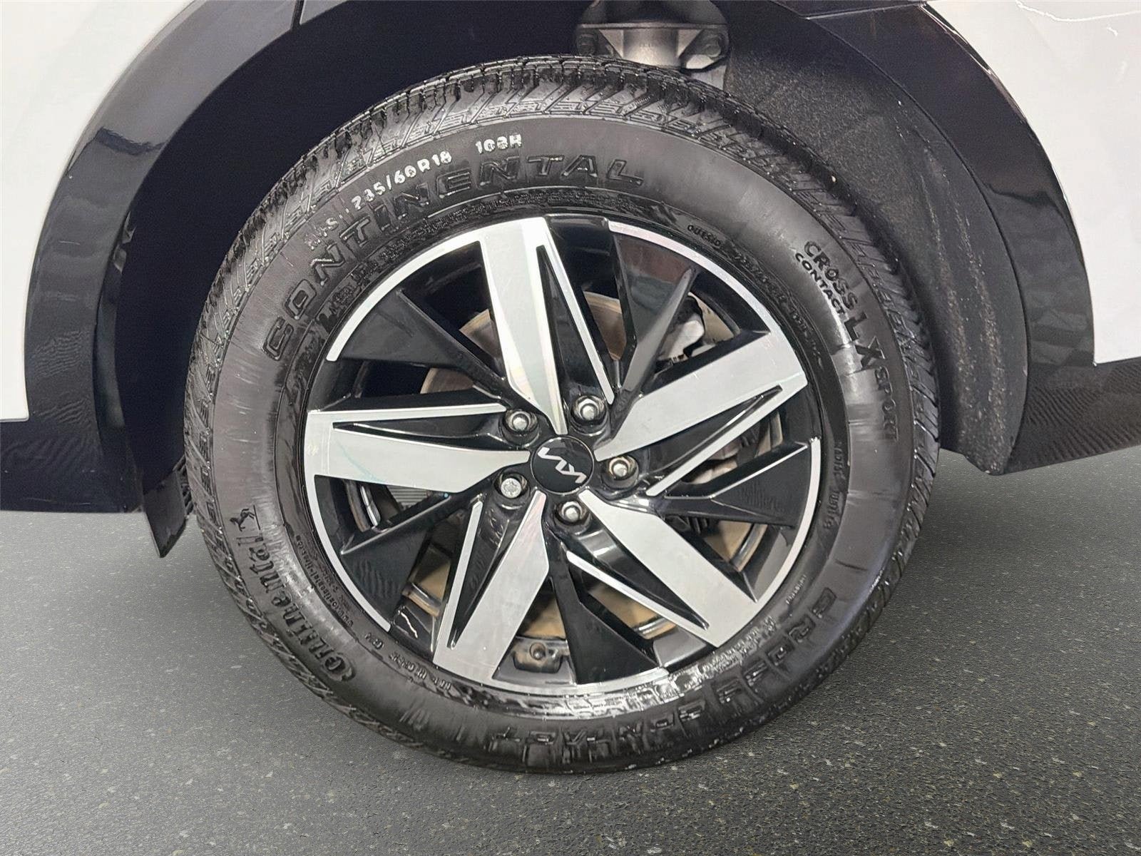 Certified 2022 Kia Sorento EX w/ Panoramic Sunroof Package FWD image 31