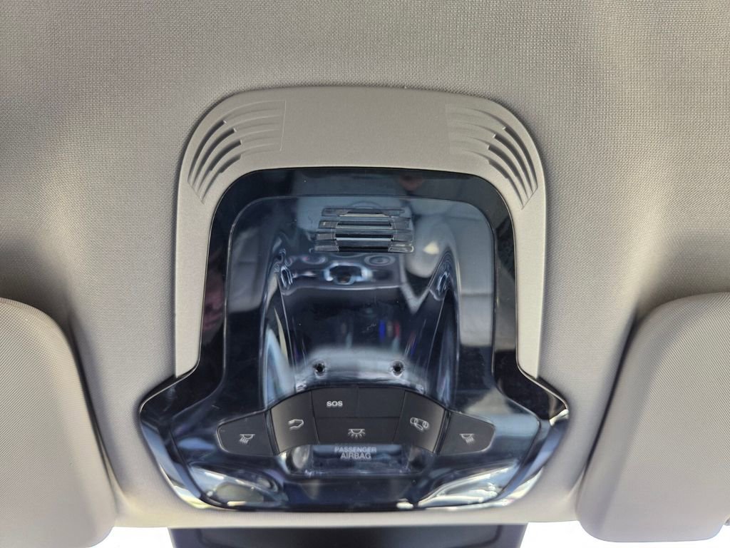 Used 2020 Alfa Romeo Stelvio Ti w/ Active Blind Spot Package image 29