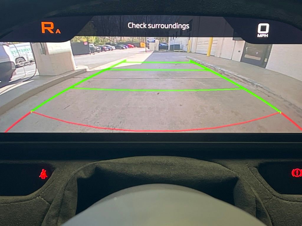 Used 2018 McLaren 720S image 31