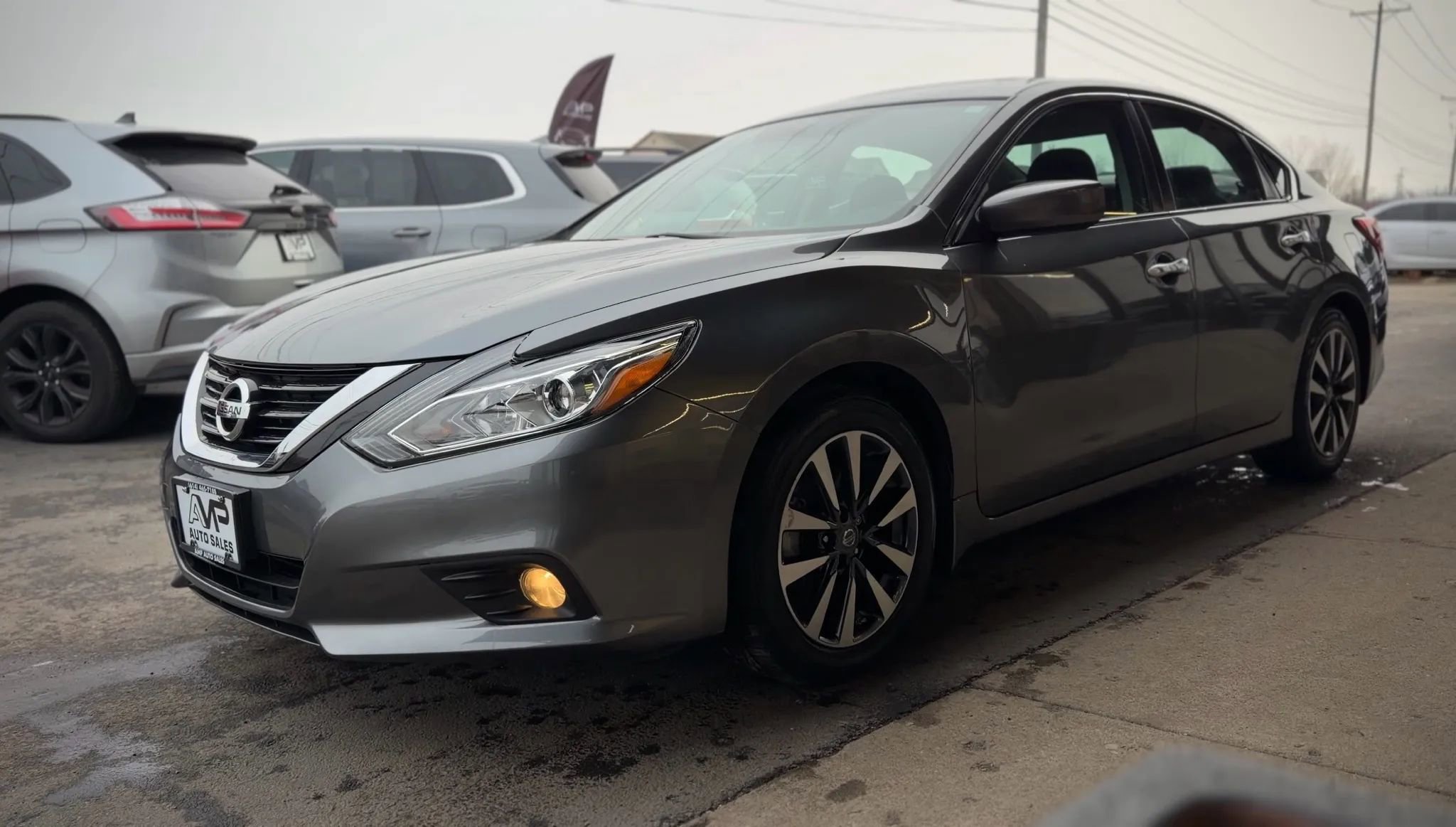 Used 2017 Nissan Altima 2.5 SV w/ Interior Lighting Package image 7