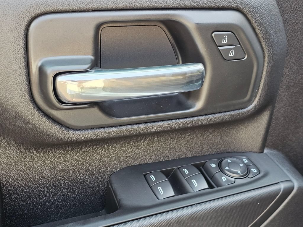 New 2026 Chevrolet Silverado 2500 Custom w/ Custom Value Package AWD/4WD image 23