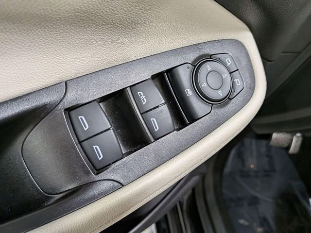 Certified 2024 Buick Encore GX Sport Touring w/ Advanced Technology Package AWD/4WD image 15