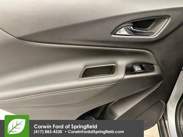 Used 2023 Chevrolet Equinox Premier image 19