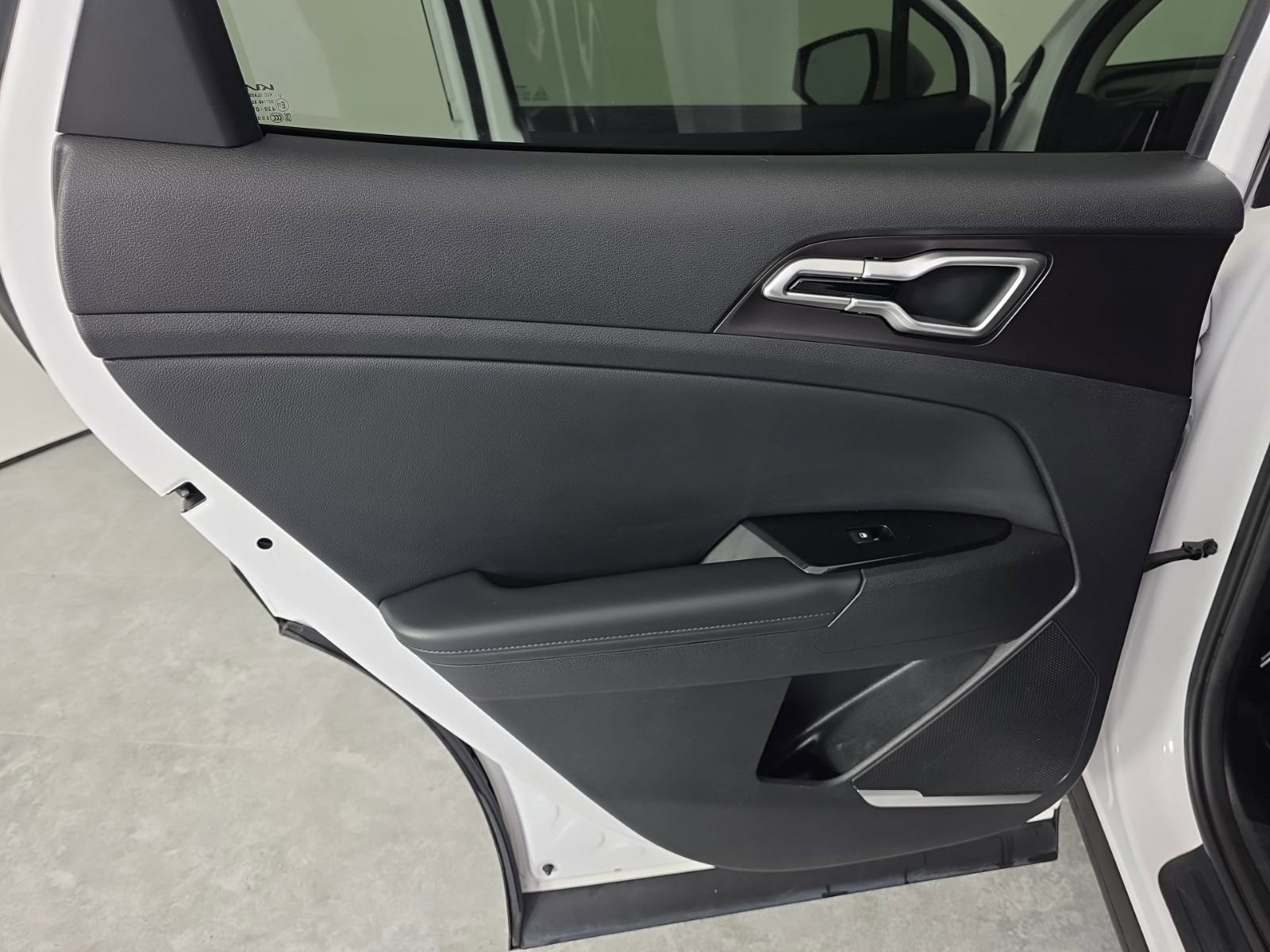 Used 2023 Kia Sportage EX image 26