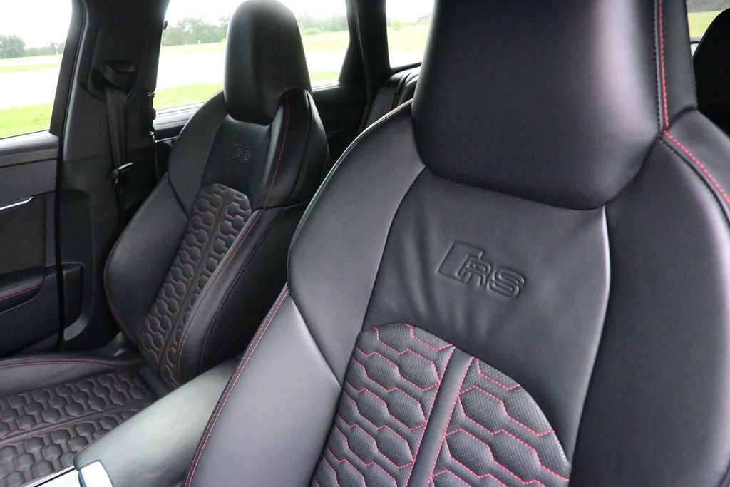 Used 2021 Audi RS 6 AWD/4WD image 13