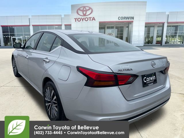 Used 2024 Nissan Altima 2.5 SV image 3