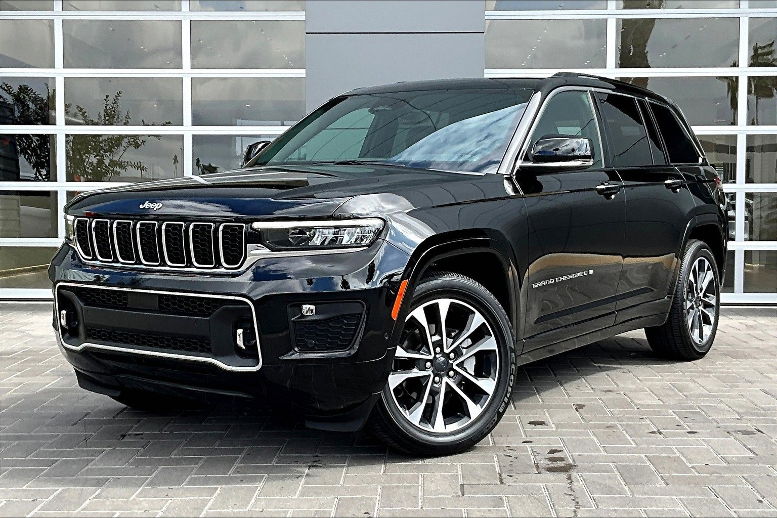 Used 2022 Jeep Grand Cherokee Overland