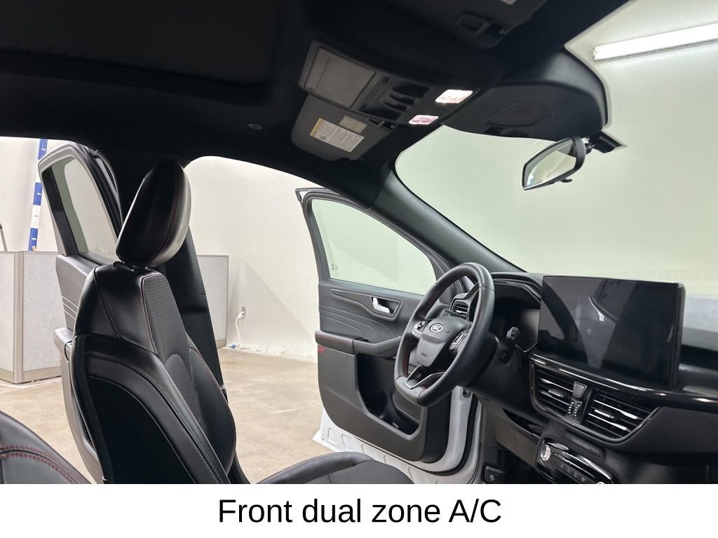 Used 2023 Ford Escape ST-Line w/ Tech Pack #1 image 21