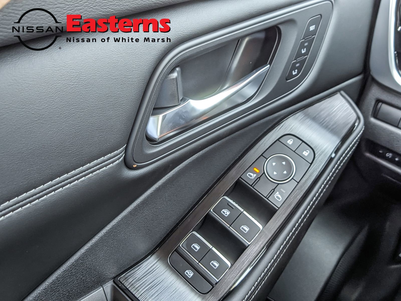 New 2025 Nissan Rogue SL w/ Tech Package image 32