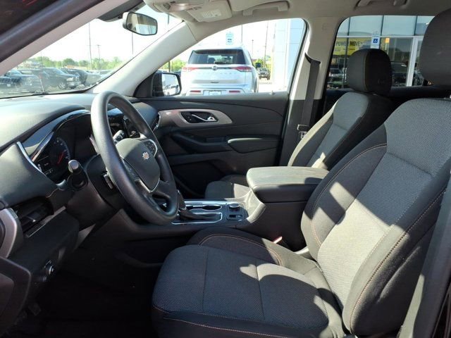Used 2020 Chevrolet Traverse LS image 23
