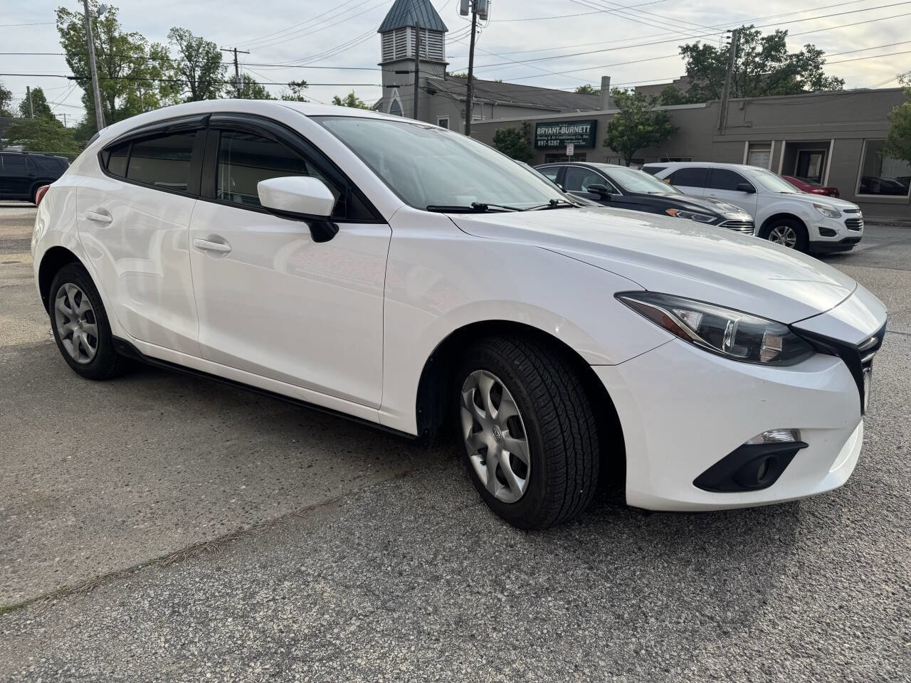 Used 2015 MAZDA MAZDA3 i Sport FWD image 8