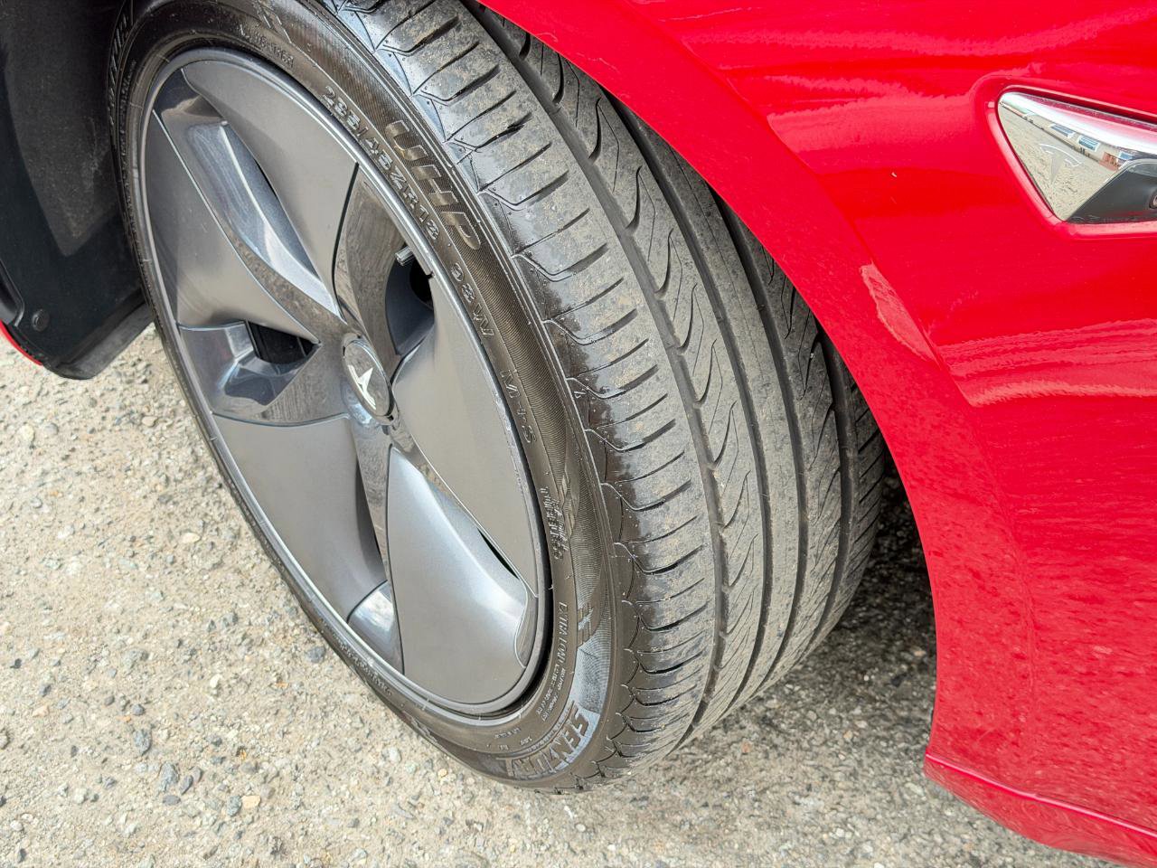 Used 2018 Tesla Model 3 Long Range image 74