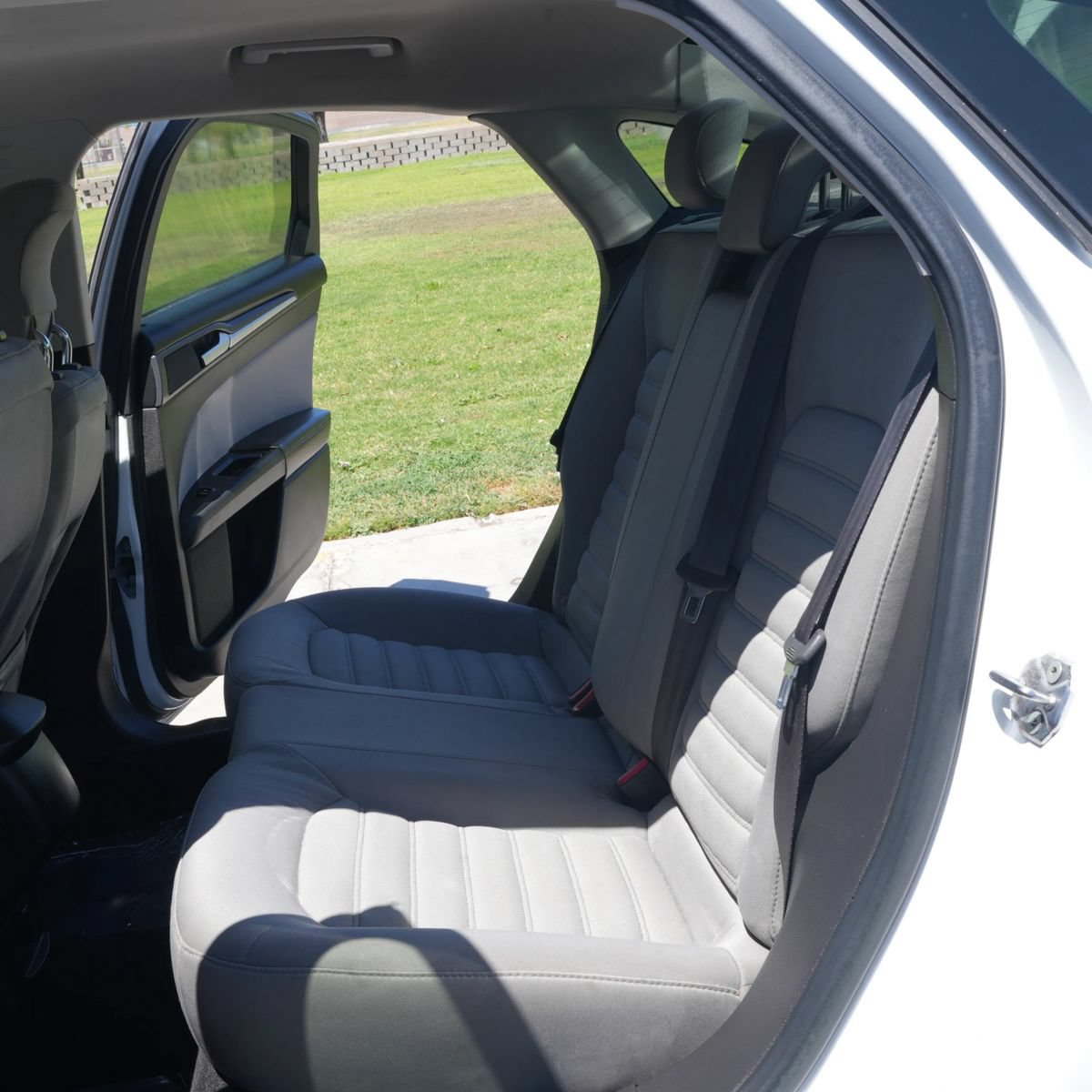 Used 2013 Ford Fusion S FWD image 6