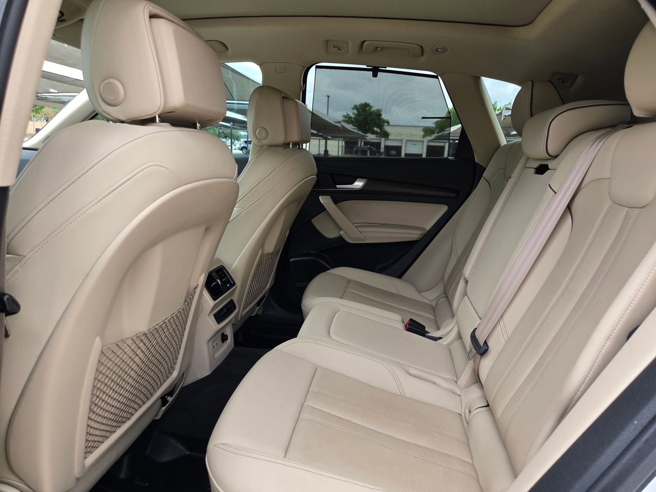 Used 2021 Audi Q5 2.0T Premium Plus w/ Premium Plus Package AWD/4WD image 15