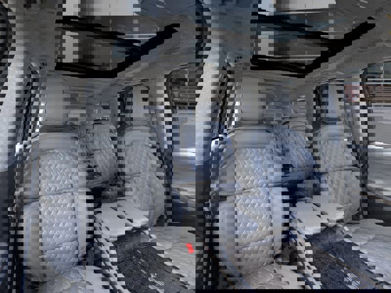 New 2025 Lincoln Navigator L Black Label image 10