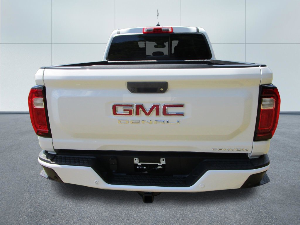 New 2026 GMC Canyon Denali AWD/4WD image 9
