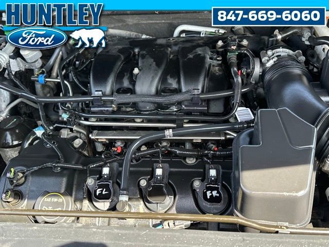 Used 2019 Ford Explorer XLT w/ Equipment Group 202A image 8