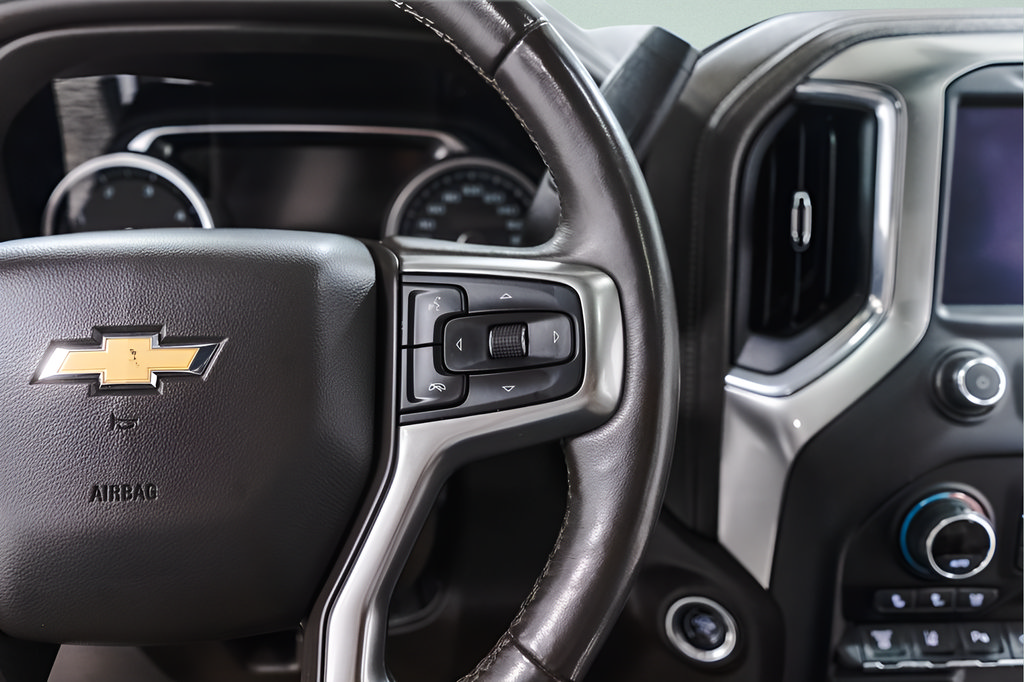 Used 2021 Chevrolet Silverado 2500 LTZ w/ LTZ Premium Package AWD/4WD image 13