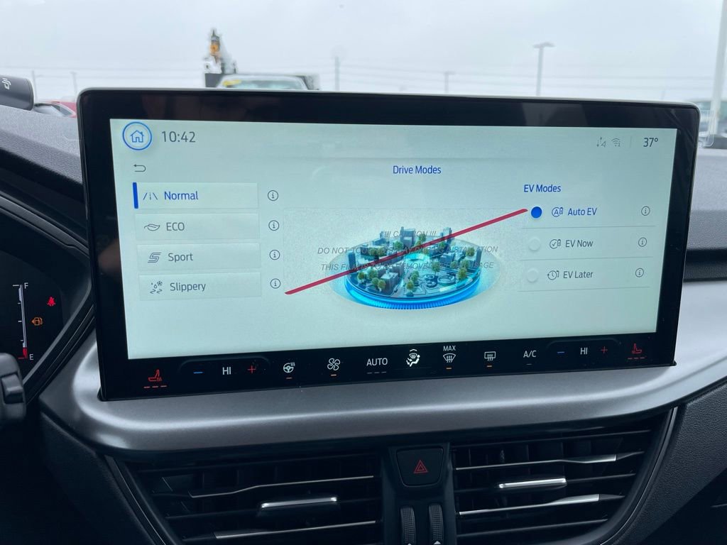 New 2026 Ford Escape SE image 18