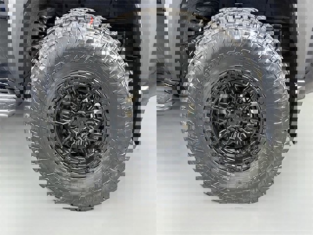 New 2025 Toyota 4Runner TRD Off-Road Premium image 31