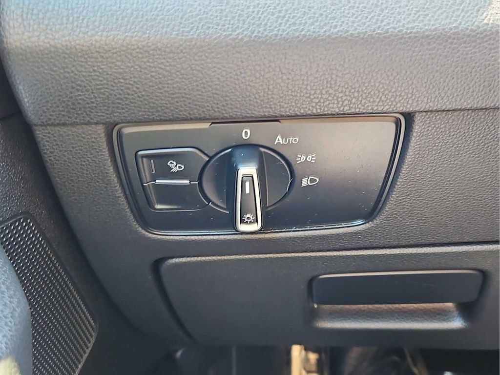 Used 2023 Volkswagen Arteon SEL AWD/4WD image 19