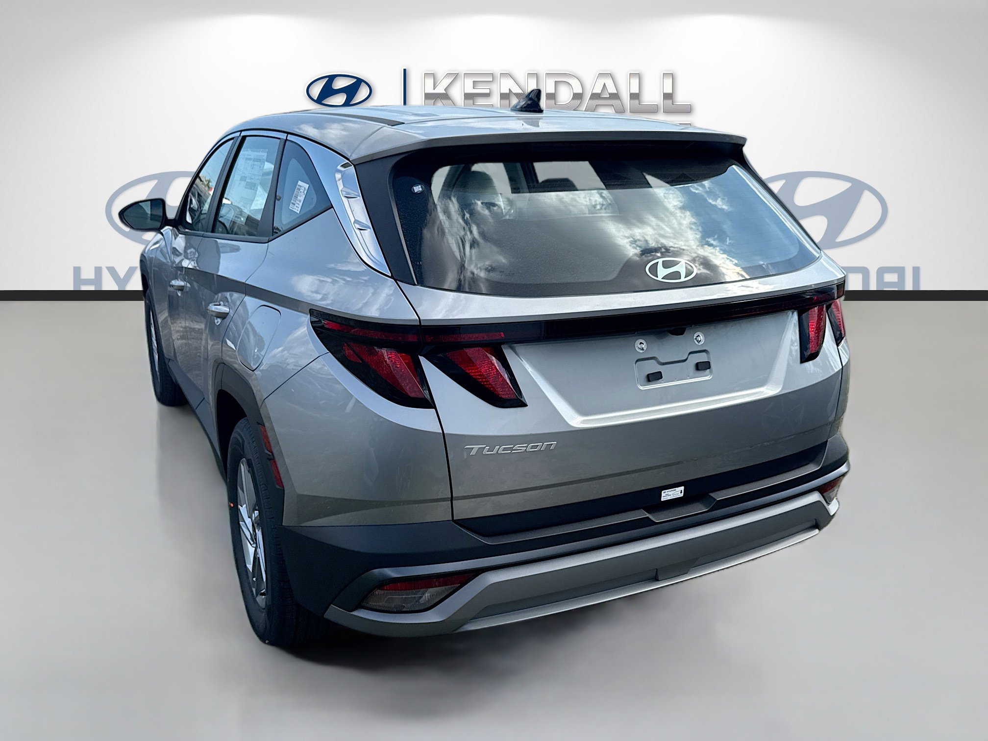 New 2026 Hyundai Tucson SE image 4