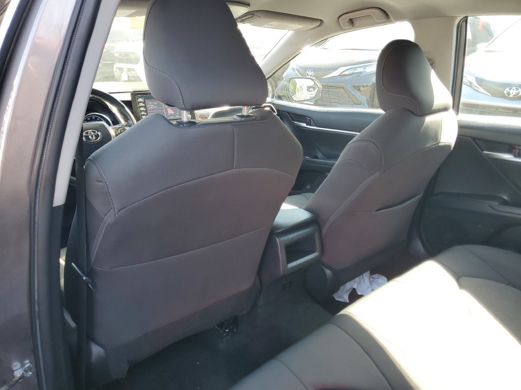 Used 2023 Toyota Camry LE FWD image 14