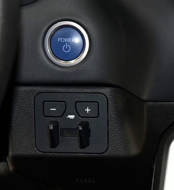 Used 2024 Toyota Sequoia Platinum image 23