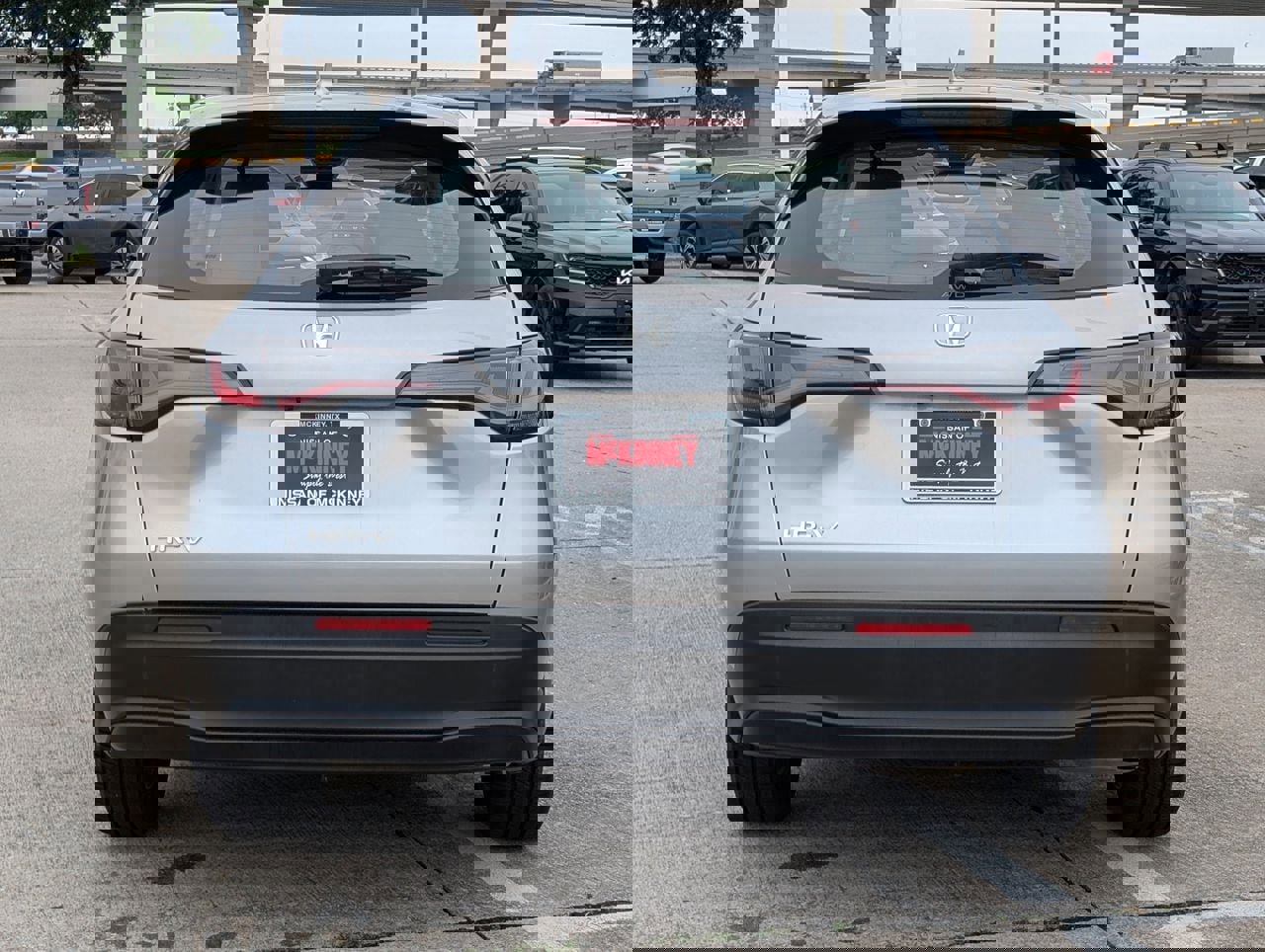 Used 2023 Honda HR-V LX image 5