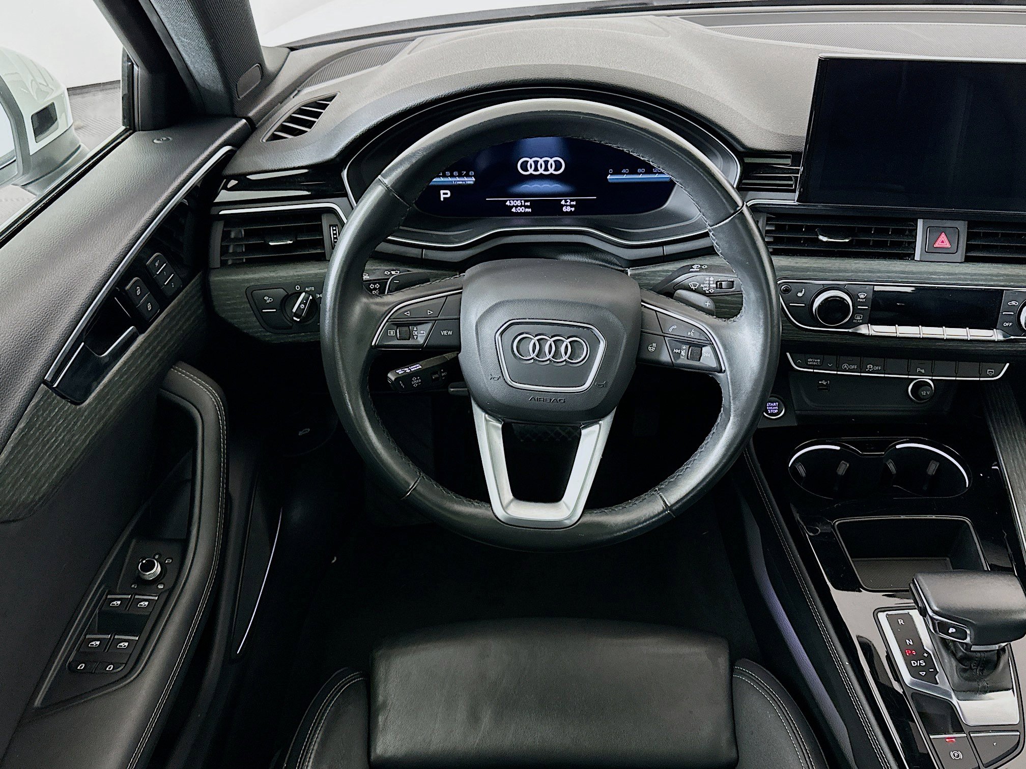 Used 2023 Audi A4 2.0T Premium Plus image 18