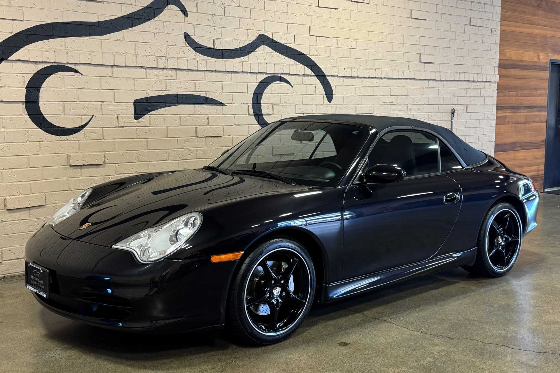 Used 2003 Porsche 911 Carrera 4 AWD/4WD image 14