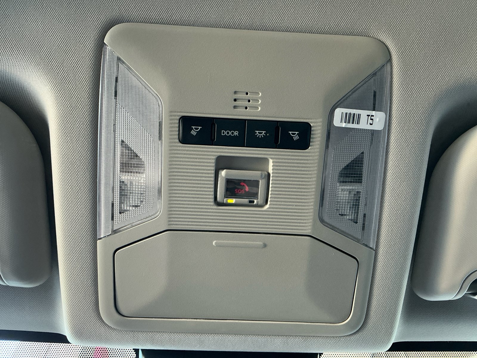 Certified 2025 Toyota RAV4 LE AWD/4WD image 31
