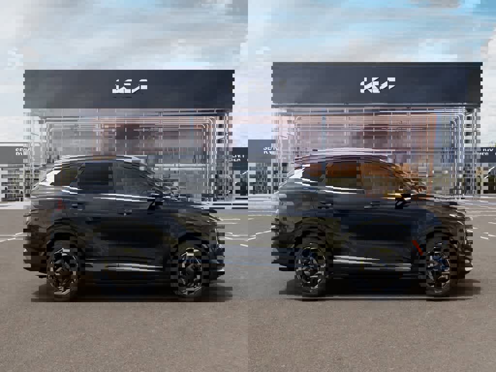 New 2026 Kia Sportage EX image 7