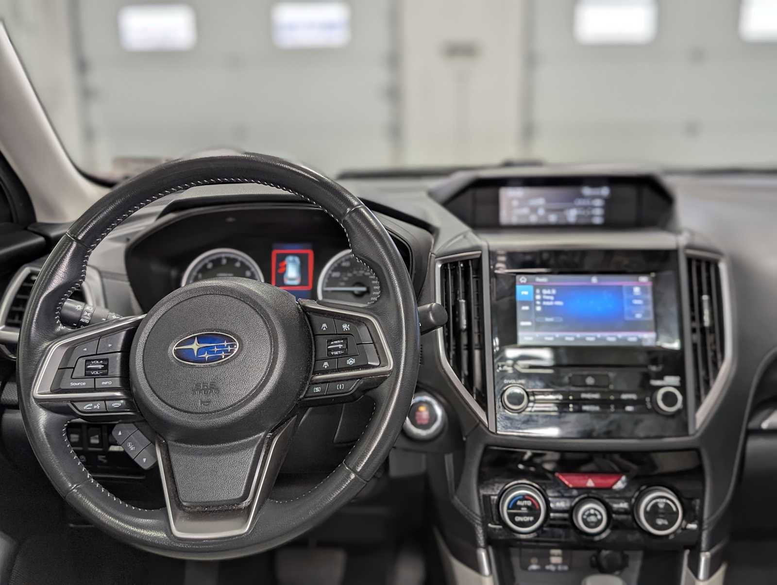 Used 2023 Subaru Forester Premium AWD/4WD image 5