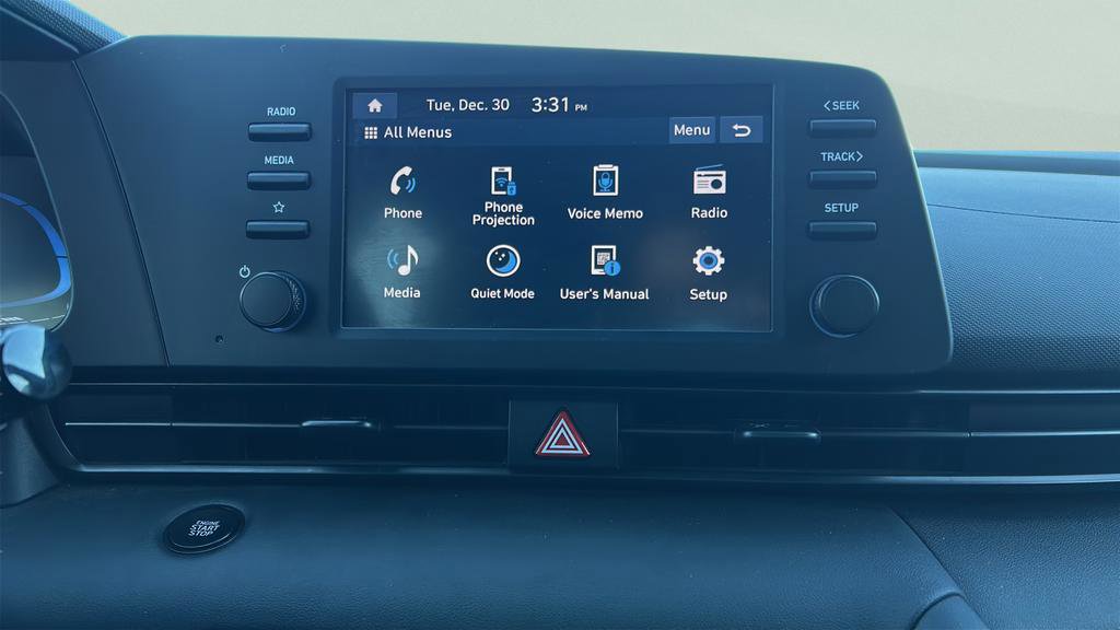 Certified 2025 Hyundai Elantra Sport image 26