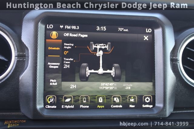Used 2023 Jeep Wrangler Unlimited Sahara image 30