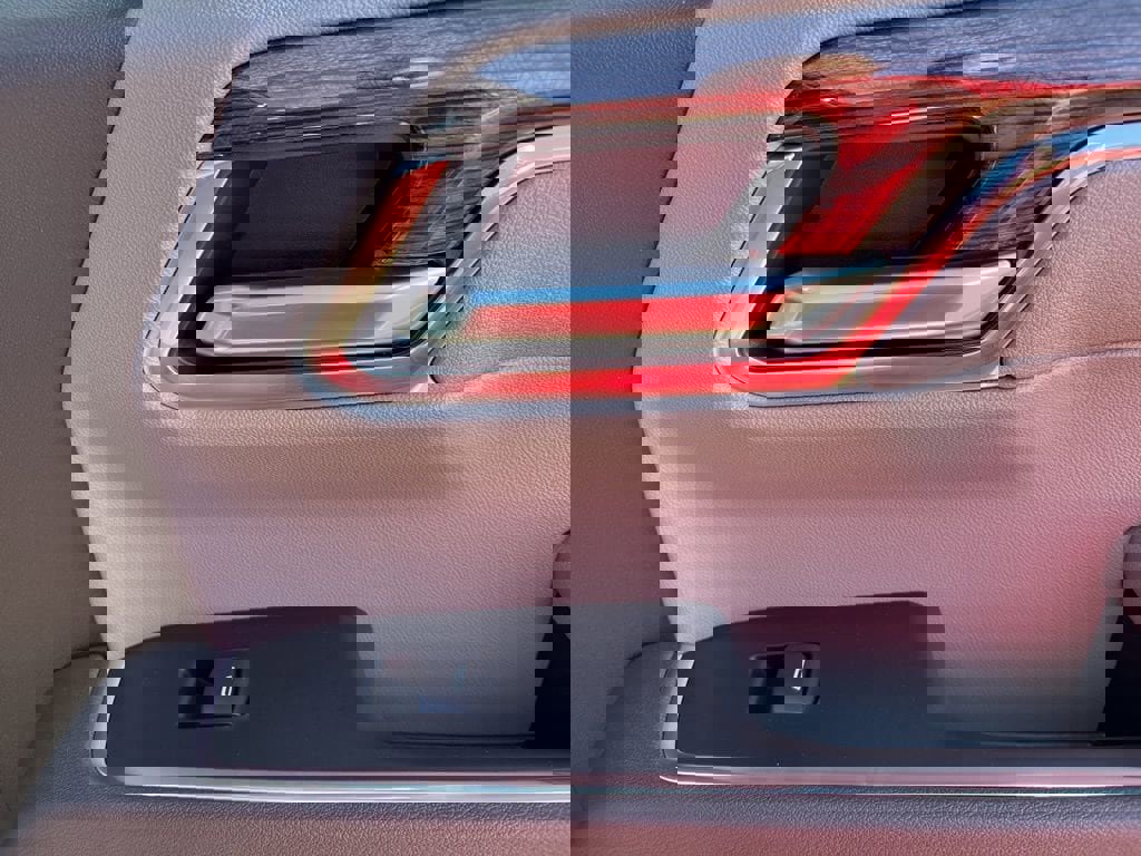 New 2026 Chevrolet Silverado 1500 LT image 40