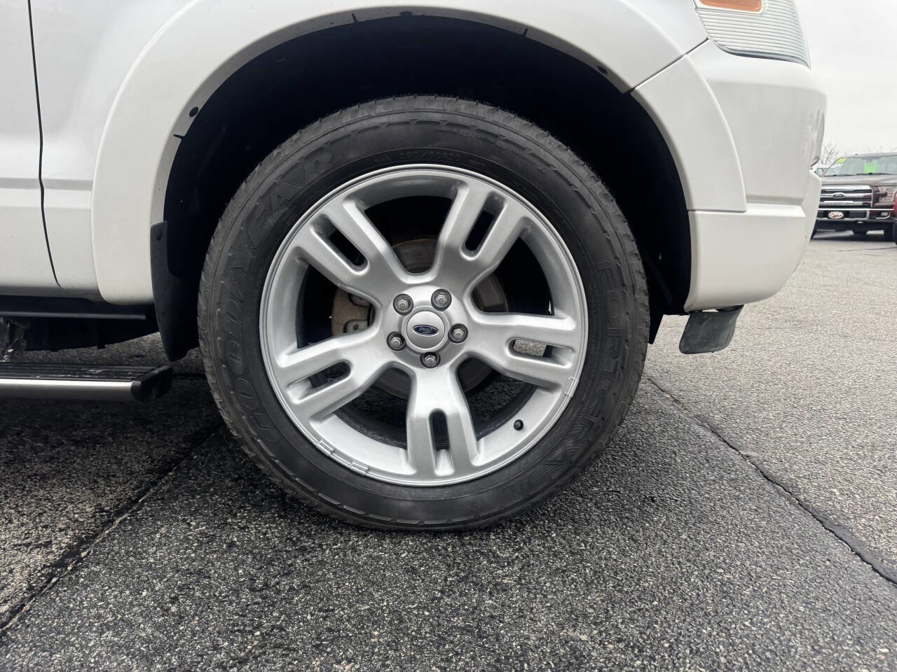 Used 2010 Ford Explorer Limited image 14