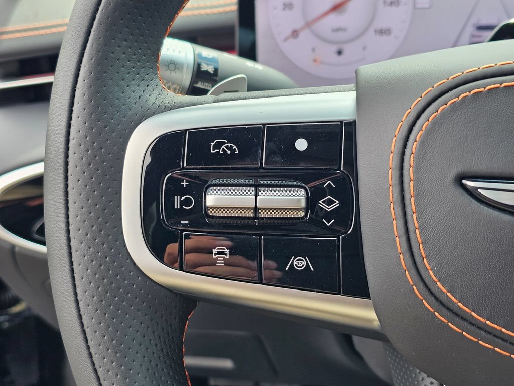 New 2026 Genesis GV70 2.5T Sport Prestige AWD/4WD image 36