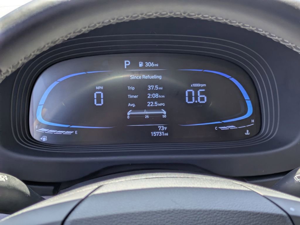 Used 2025 Hyundai Venue SEL FWD image 19